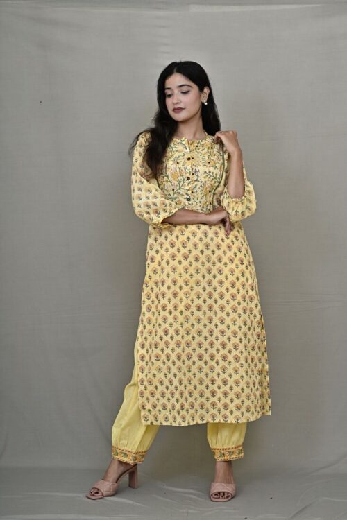 ANEK HANDBLOCK Print Suit set