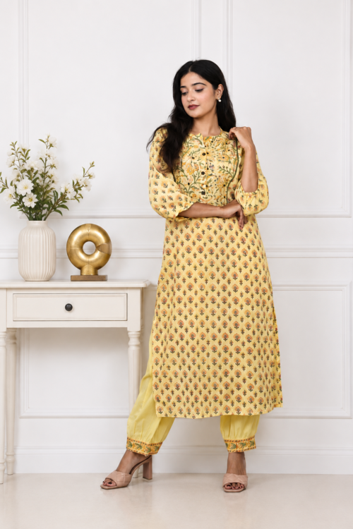 ANEK HANDBLOCK Print Suit set